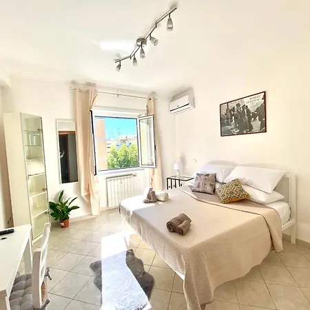 Apartmán Ophele House *